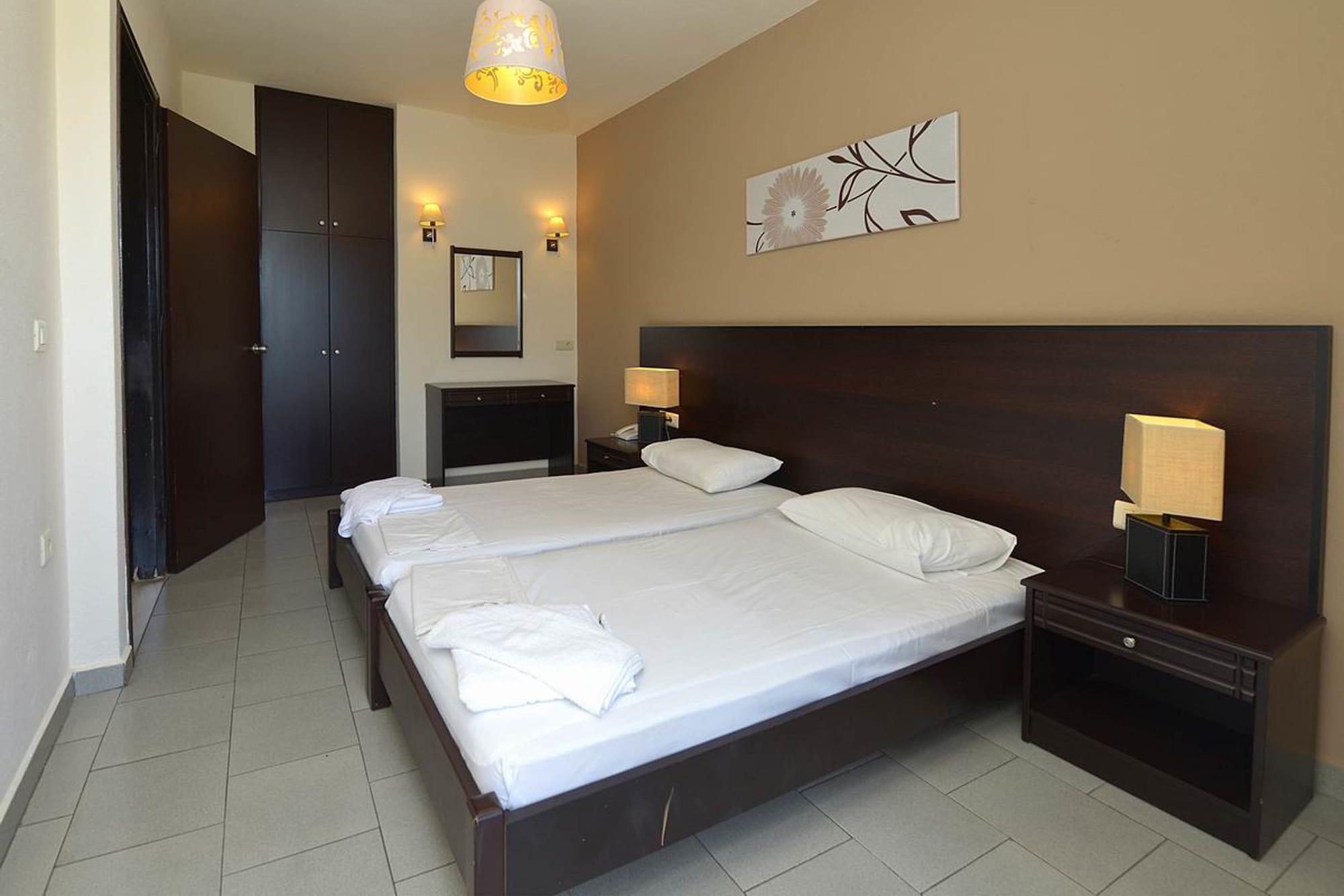 Ialysos City Hotel Экстерьер фото