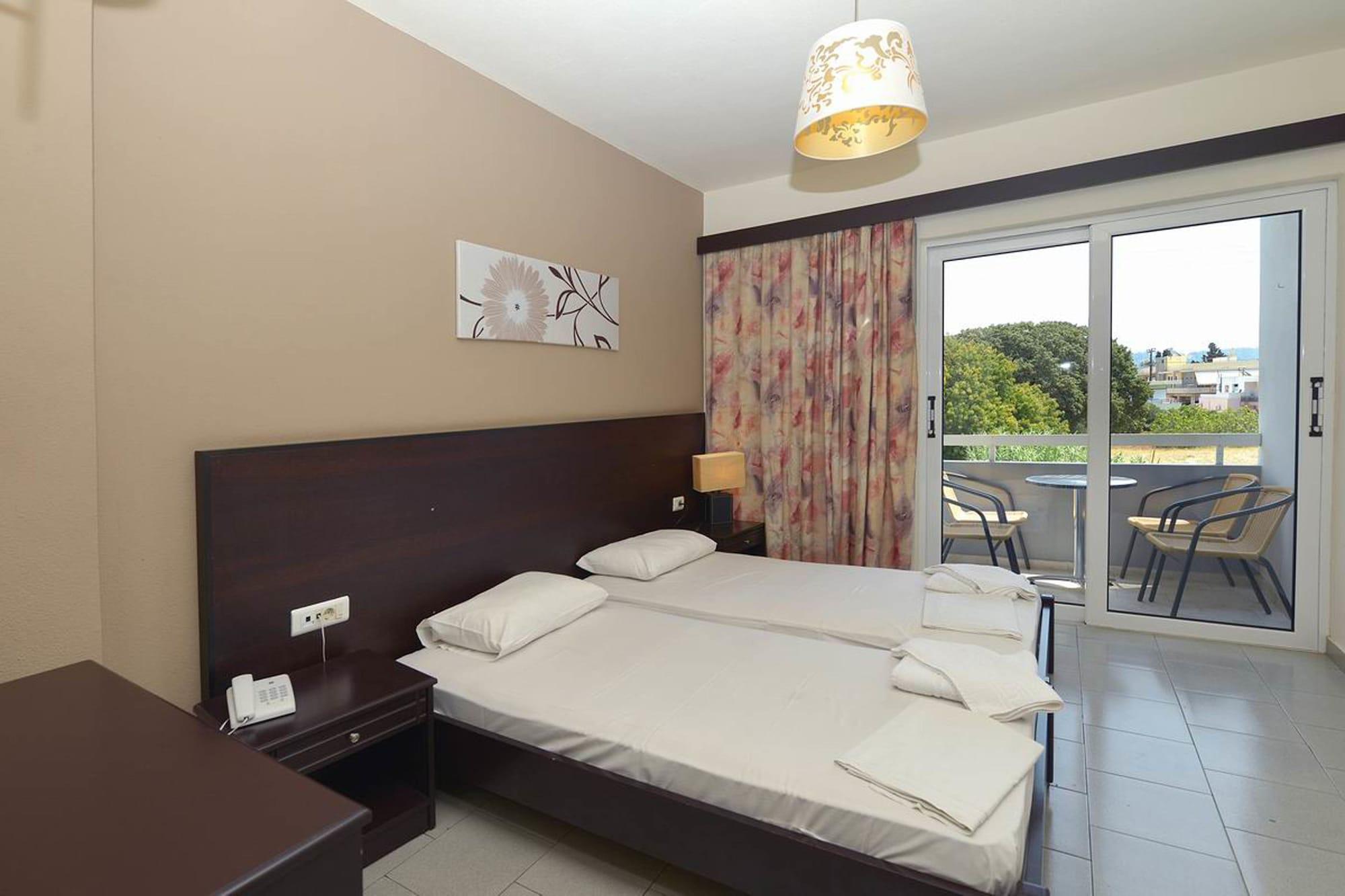 Ialysos City Hotel Экстерьер фото
