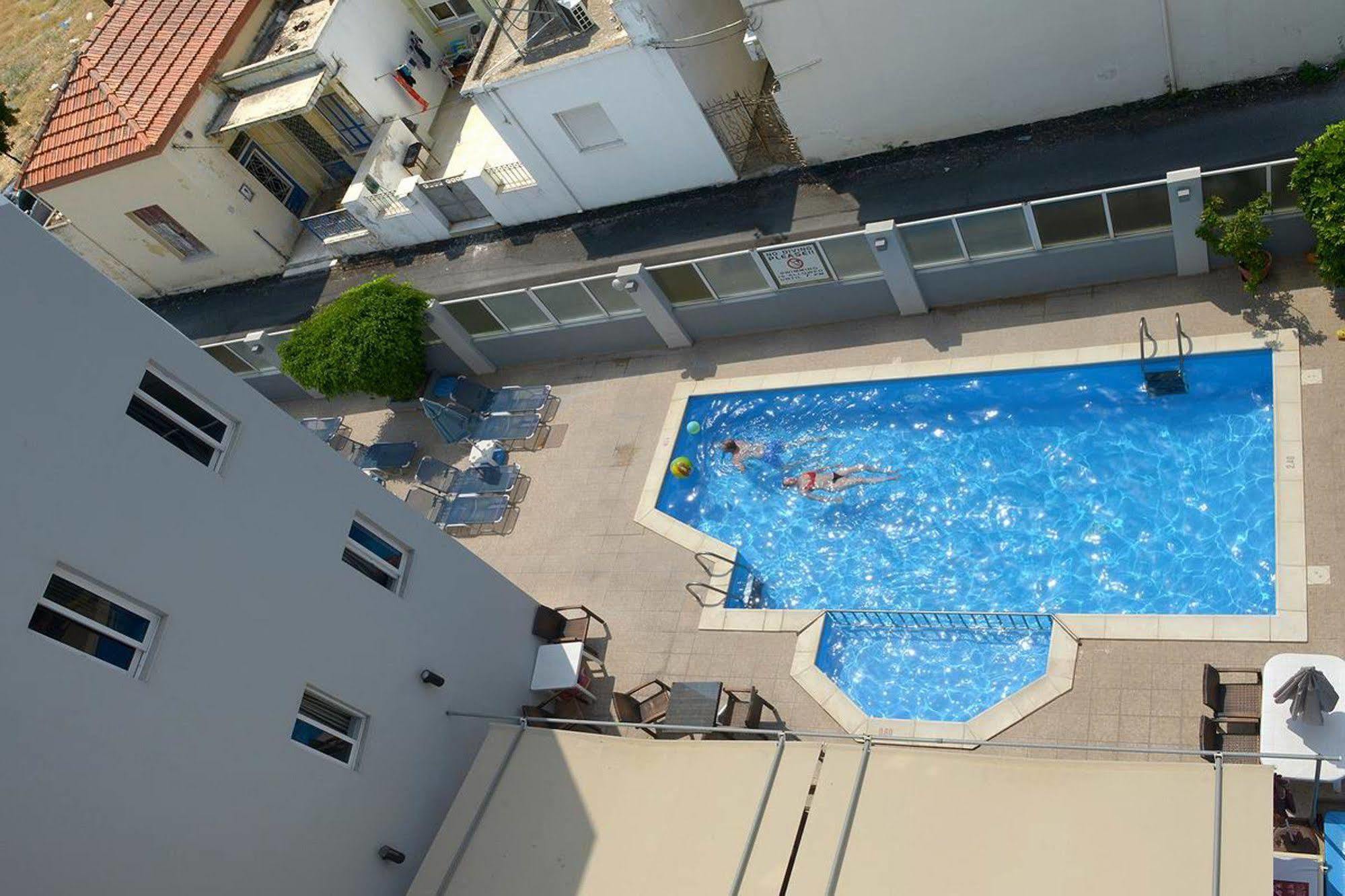 Ialysos City Hotel Экстерьер фото